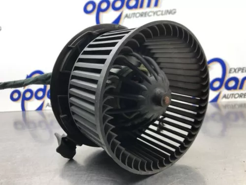 Kachel Ventilatiemotor-8197429 (21470630)