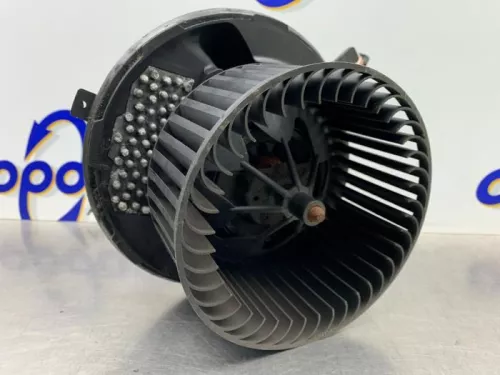 Kachel Ventilatiemotor-8201871 (21513580)