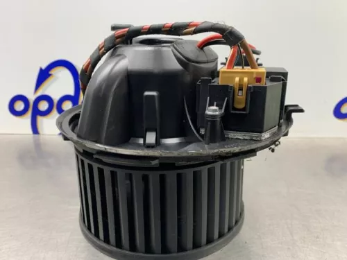 Kachel Ventilatiemotor-8201871 (21513580)