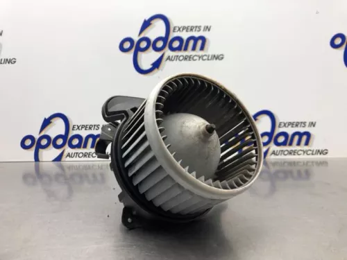 Kachel Ventilatiemotor-8267887 (21827965)