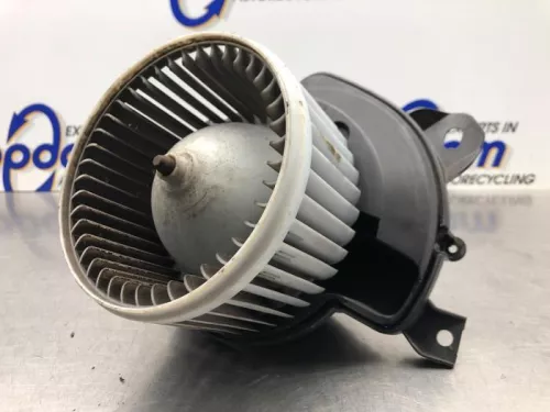 Kachel Ventilatiemotor-8267887 (21827965)