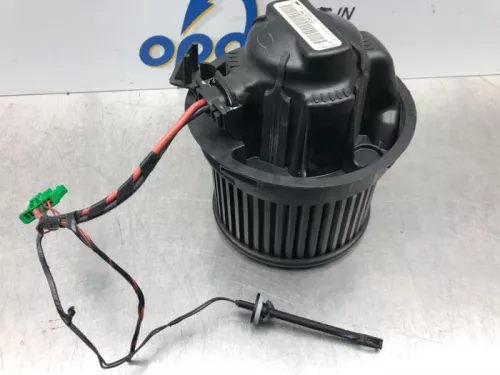 Kachel Ventilatiemotor-7317445 (17088698)