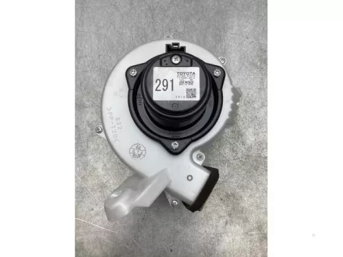 Kachel Ventilatiemotor-7361567 (17565165)