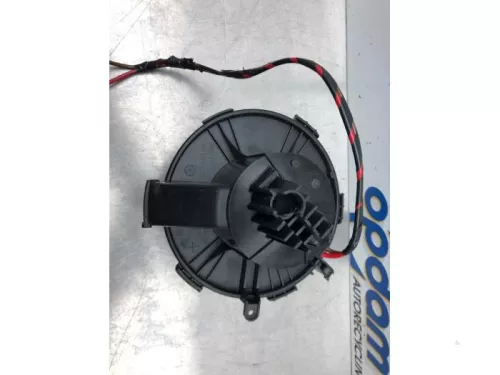 Kachel Ventilatiemotor-7582126 (16742363)