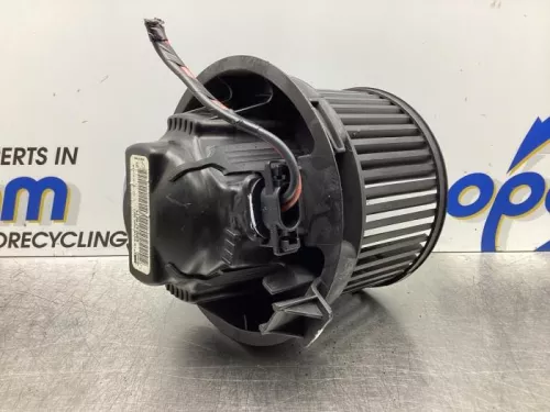 Kachel Ventilatiemotor-7922507 (18055526)