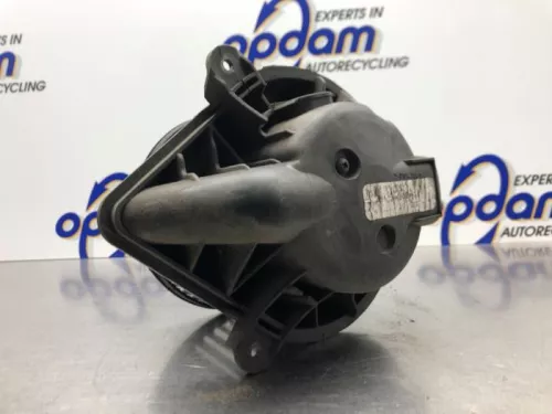 Kachel Ventilatiemotor-8213959 (21018075)