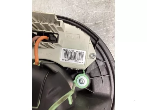 Kachel Ventilatiemotor-8200169 (21734918)