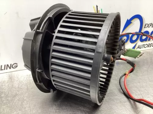 Kachel Ventilatiemotor-7924421 (18083817)