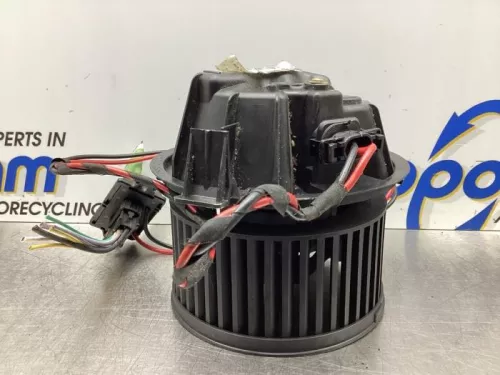 Kachel Ventilatiemotor-7924421 (18083817)