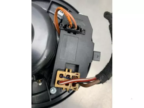 Kachel Ventilatiemotor-8157081 (21691557)