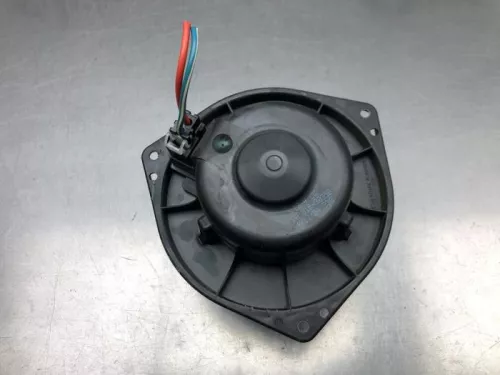 Kachel Ventilatiemotor-8256937 (21586743)