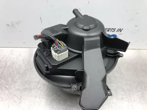 Kachel Ventilatiemotor-7609724 (16671388)