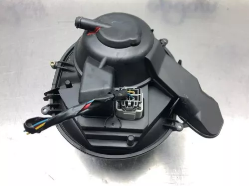 Kachel Ventilatiemotor-8068895 (20220593)