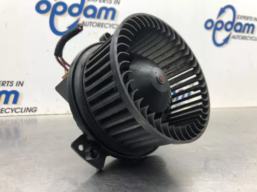 Kachel Ventilatiemotor-8120680 (19764396)