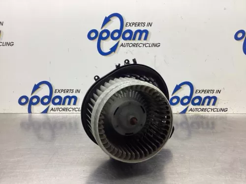 Kachel Ventilatiemotor-8113844