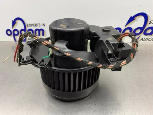 Kachel Ventilatiemotor-8245983 (21775599)