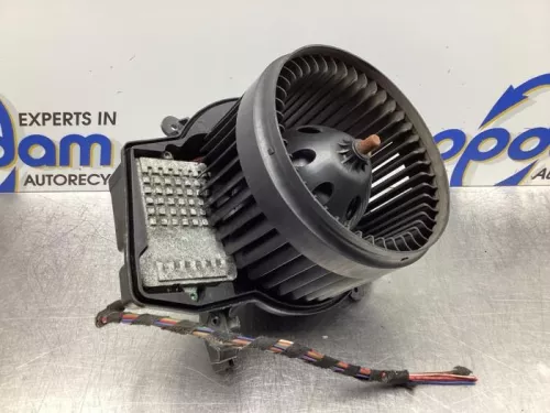Kachel Ventilatiemotor-7868727 (17950984)