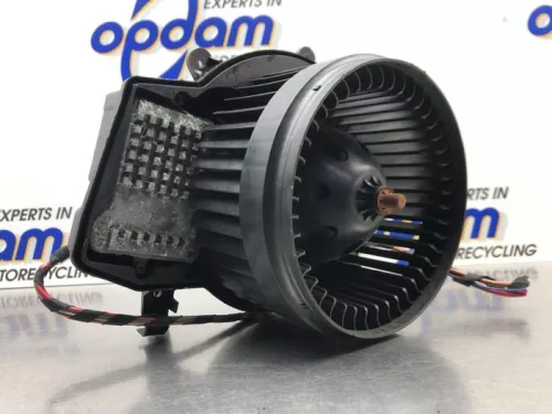 Kachel Ventilatiemotor-8143188 (21477313)