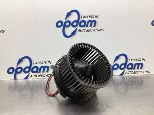 Kachel Ventilatiemotor-8047825
