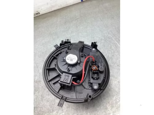 Kachel Ventilatiemotor-8282910 (22475740)