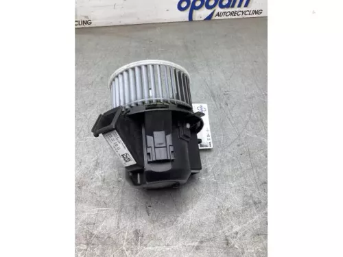 Kachel Ventilatiemotor-8241237 (22275631)