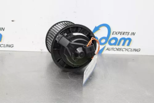 Kachel Ventilatiemotor-7591547 (15651341)