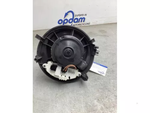 Kachel Ventilatiemotor-8192634 (22241844)