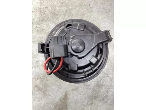 Kachel Ventilatiemotor-8061780 (21131391)