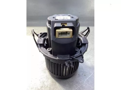 Kachel Ventilatiemotor-8096015