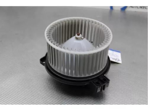 Kachel Ventilatiemotor-7729663 (15100248)
