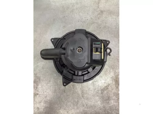 Kachel Ventilatiemotor-7939812 (19930074)