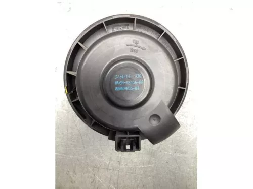 Kachel Ventilatiemotor-8129897 (19954984)