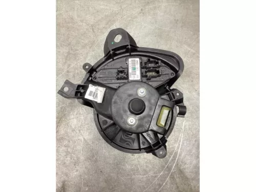 Kachel Ventilatiemotor-8180176 (21722823)
