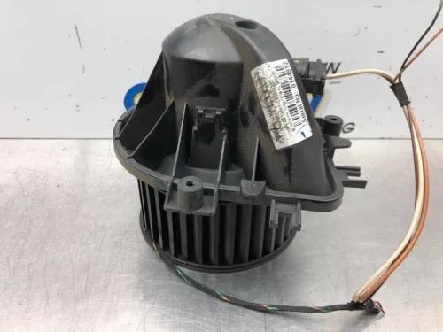 Kachel Ventilatiemotor-7576743 (16528898)