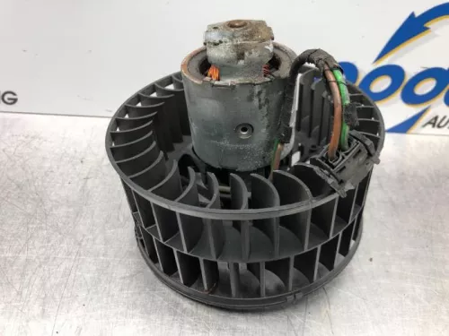 Kachel Ventilatiemotor-7916411 (17463690)