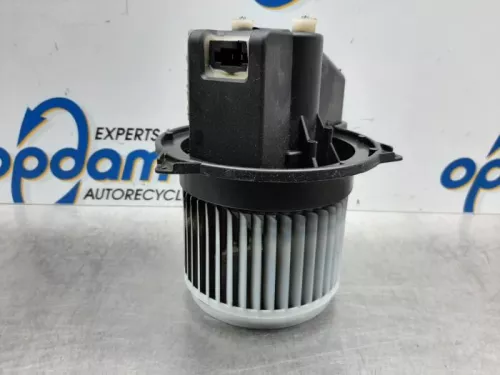 Kachel Ventilatiemotor-7608644 (15947609)