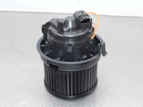 Kachel Ventilatiemotor-7872979 (10934349)